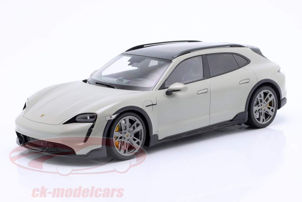 Norev 1:43 Porsche Taycan 4S Cross Turismo (J1 PA) Chêne