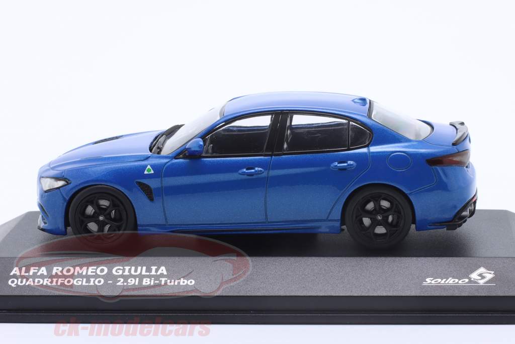 Alfa Romeo Giulia Quadrifoglio Année de construction 2019 bleu 1:43 Solido