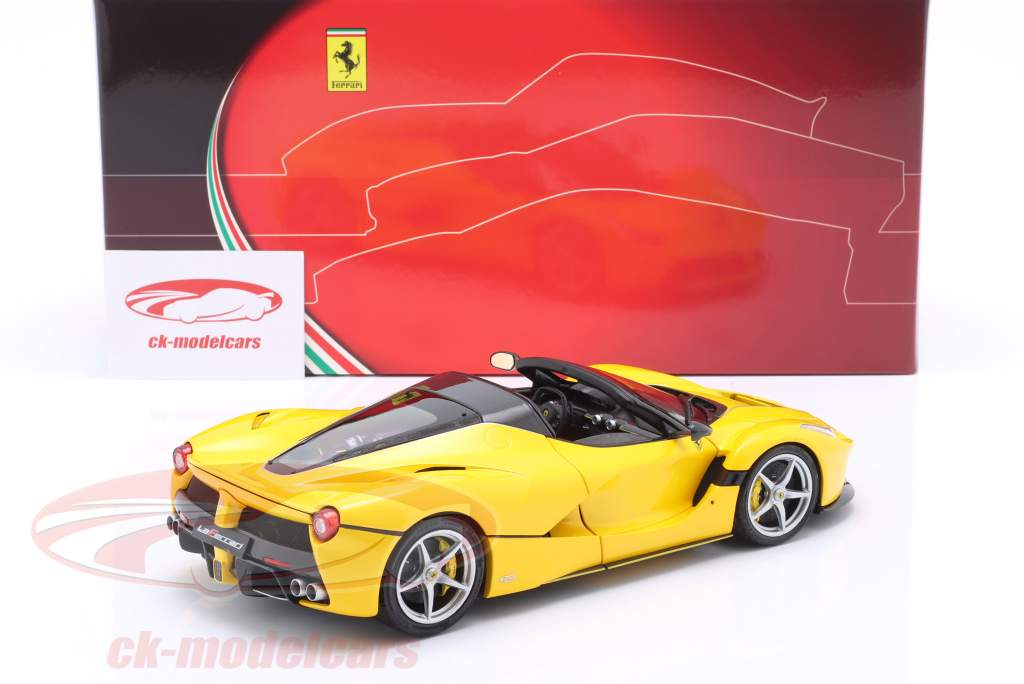 Ferrari LaFerrari Aperta Byggeår 2016 gul 1:18 BBR
