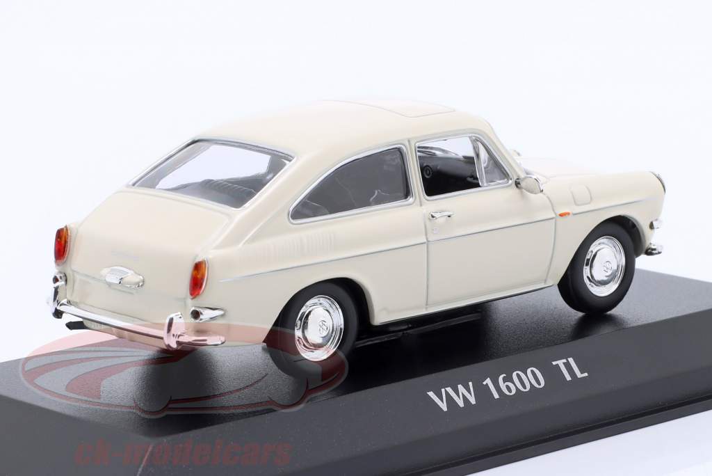 Volkswagen VW 1600 TL Год постройки 1966 крем 1:43 Minichamps