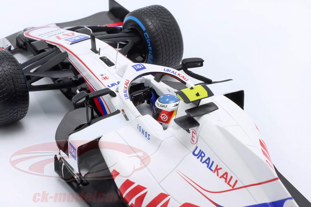 Mick Schumacher Haas VF #47 бельгийский GP формула 1 2021 1:18 Minichamps