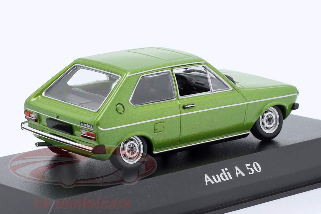 Audi A 50 Baujahr 1975 grün 1:43 Minichamps
