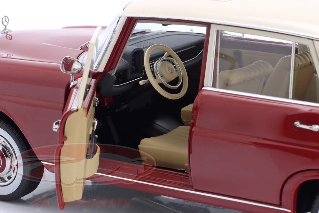 Mercedes-Benz 200 Bouwjaar 1966 rood 1:18 Norev