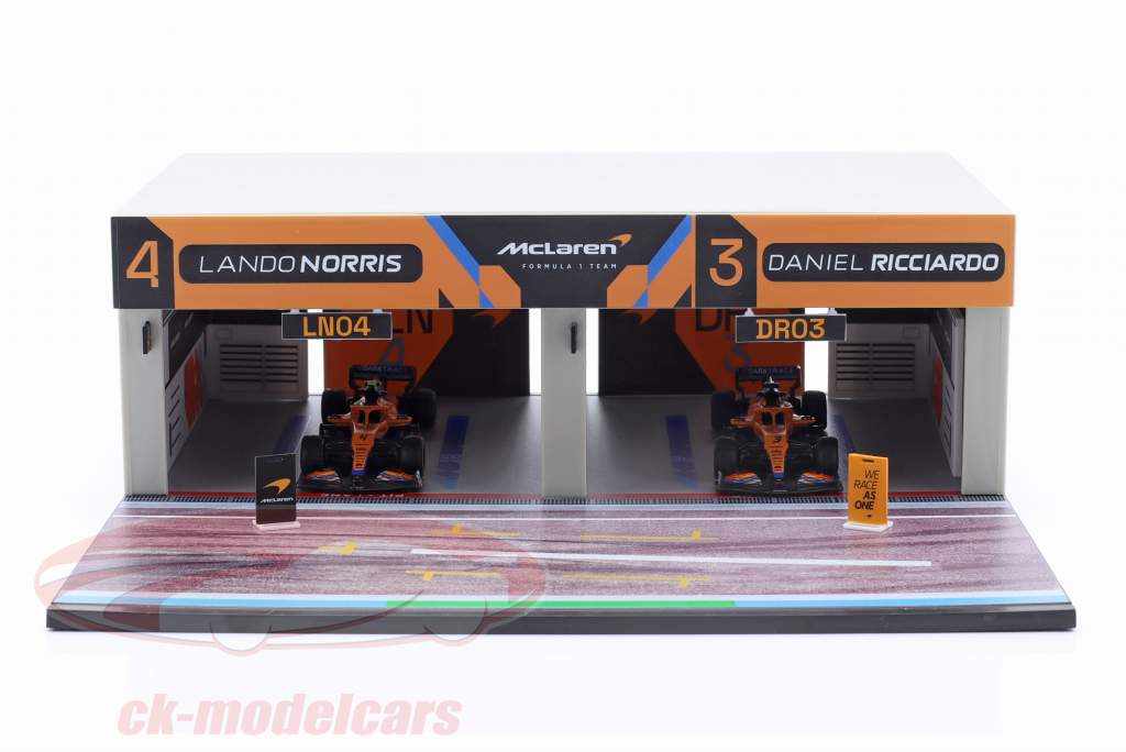 Pit Garage Diorama McLaren формула 1 Team 2022 1:64 Tarmac Works