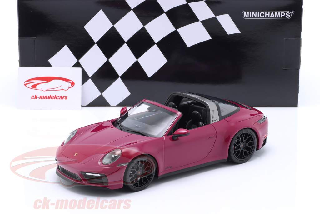 Porsche 911 (992) Targa 4 GTS Byggeår 2021 rubinrød 1:18 Minichamps