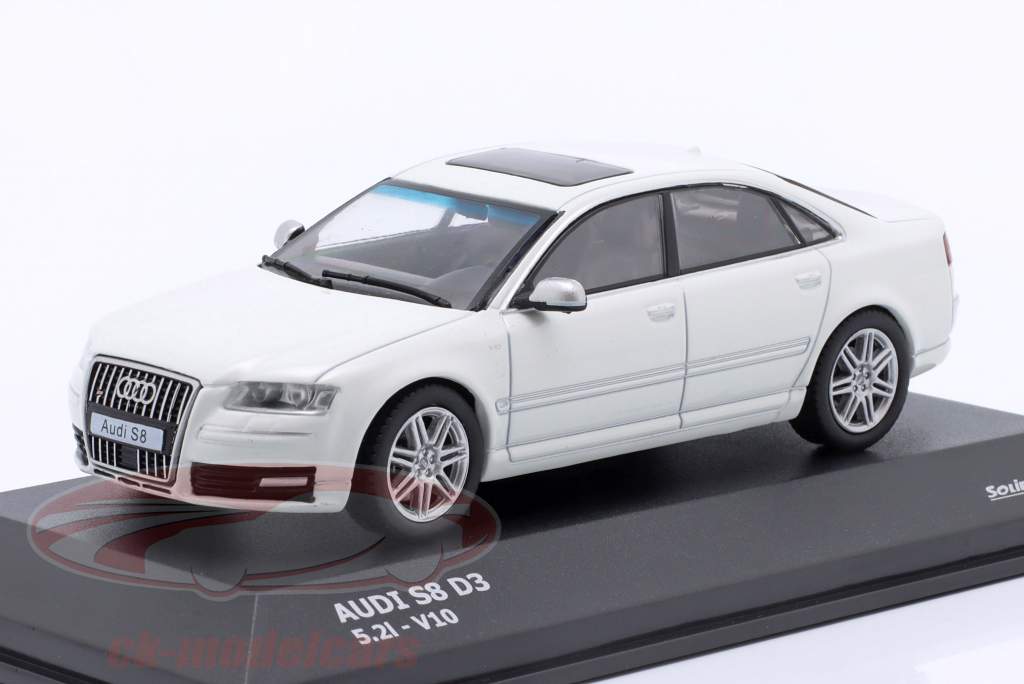 Audi S8 (D3) year 2010 white 1:43 Solido