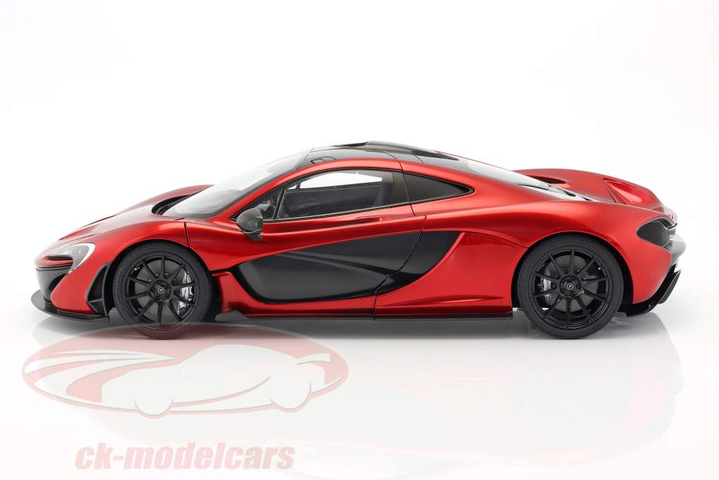 McLaren P1 Anno di costruzione 2013 vulcano rosso 1:12 AUTOart