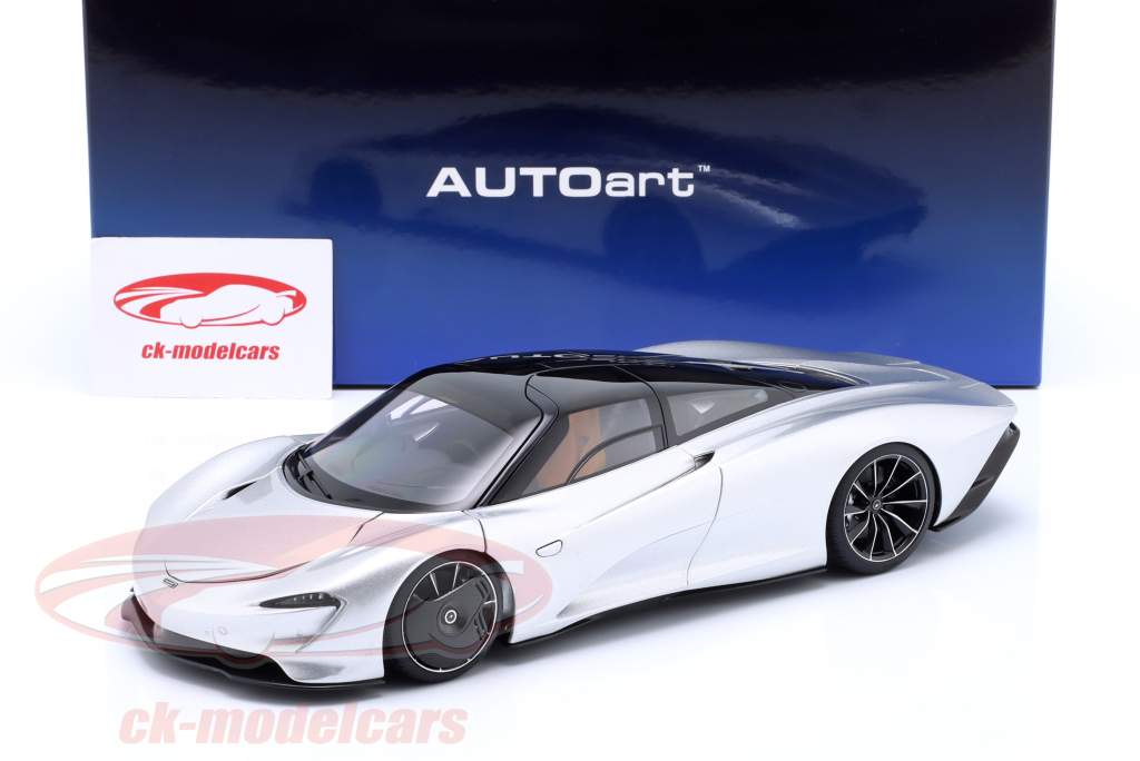 McLaren Speedtail Ano de construção 2020 supernova prata 1:18 AUTOart