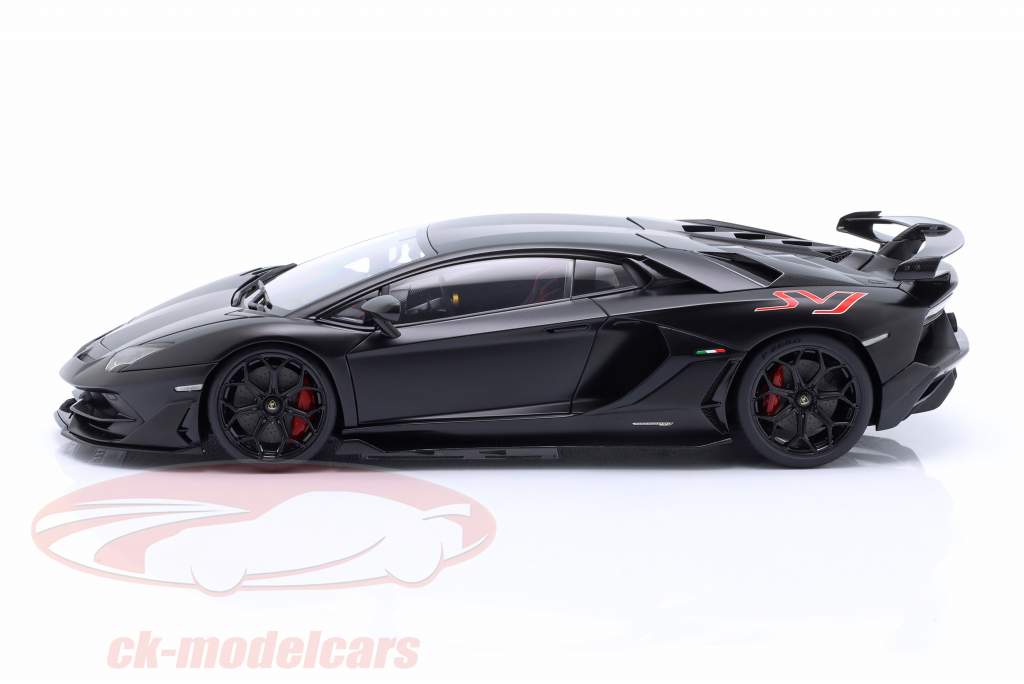 Lamborghini Aventador SVJ Año de construcción 2019 escarchado negro 1:18 AUTOart