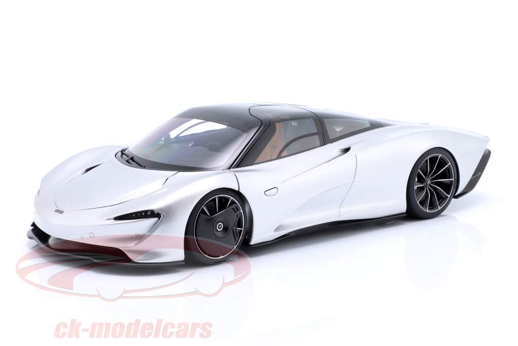 McLaren Speedtail Año de construcción 2020 supernova plata 1:18 AUTOart