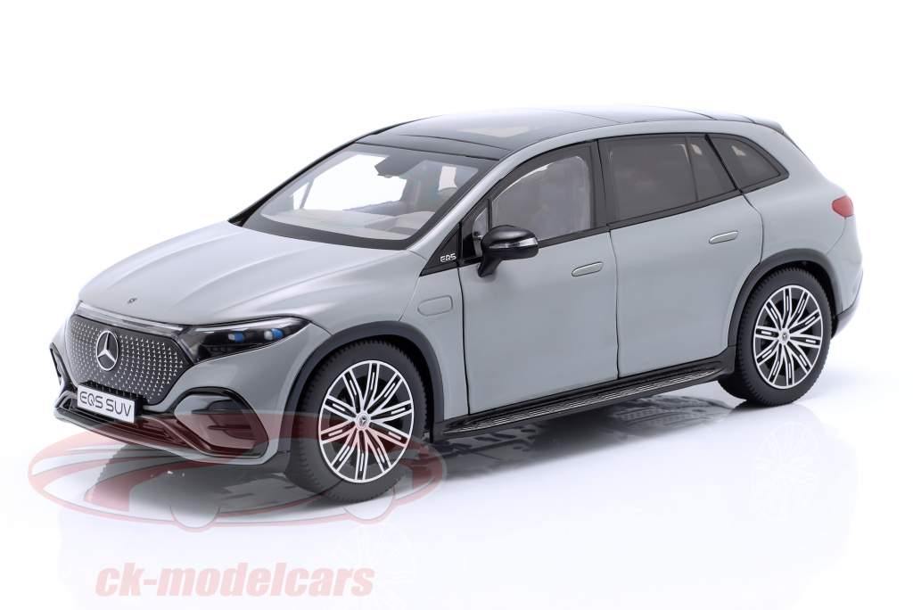 Mercedes-Benz EQS SUV (X296) year 2022 alpine grey 1:18 NZG