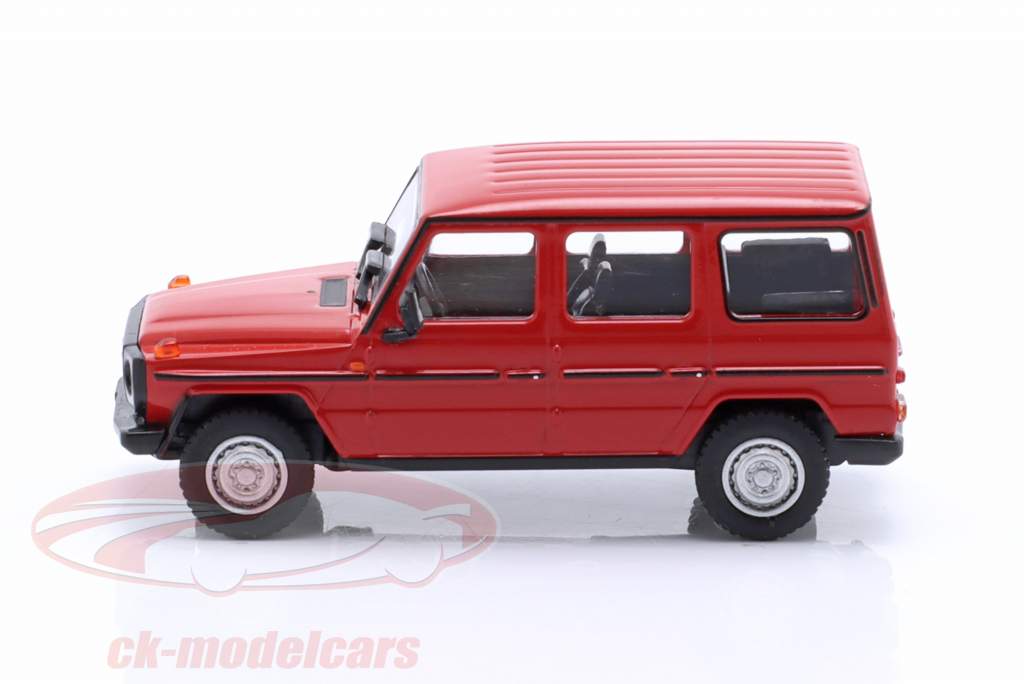 Mercedes-Benz G230 (W460) LWB Ano de construção 1980 vermelho 1:87 Minichamps
