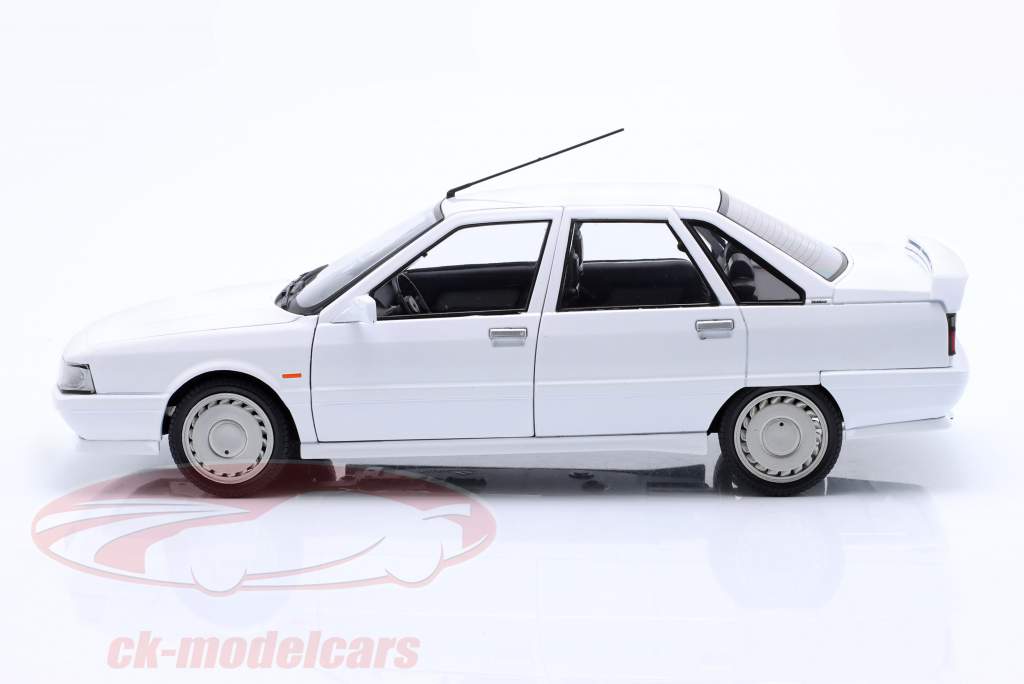 Renault 21 Turbo MK1 Anno di costruzione 1988 bianco del ghiacciaio 1:18 Solido