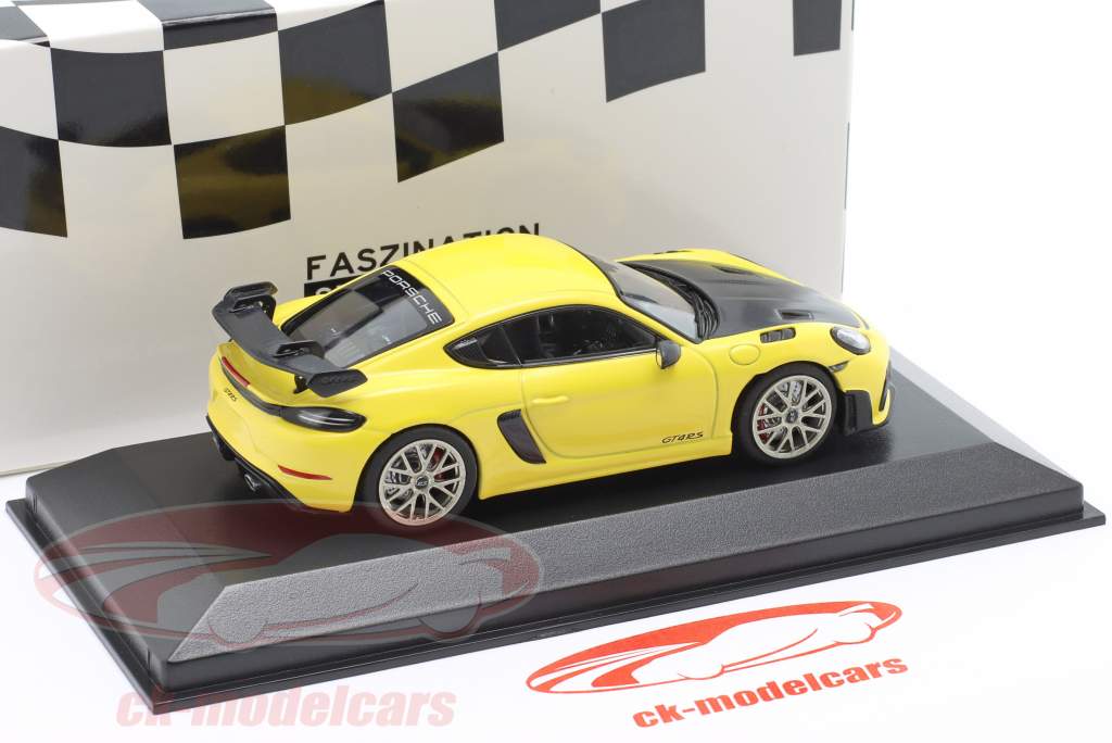 Porsche 718 (982) Cayman GT4 RS 2021 yellow / Neodymium rims 1:43 Minichamps