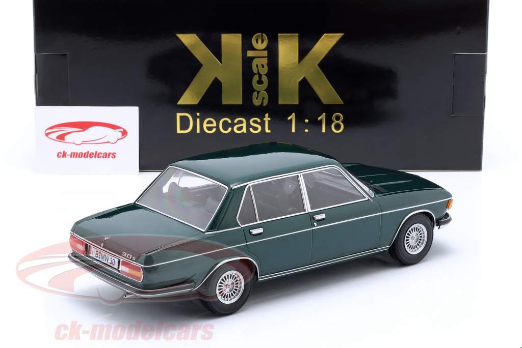 BMW 3.0 S (E3) 2 Série Année de construction 1971 vert foncé métallique 1:18 KK-Scale