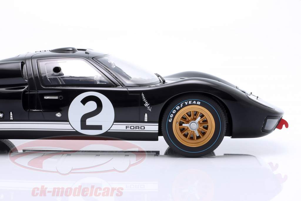 Ford GT40 Mk II #2 勝者 24h LeMans 1966 McLaren, Amon 1:12 CMR