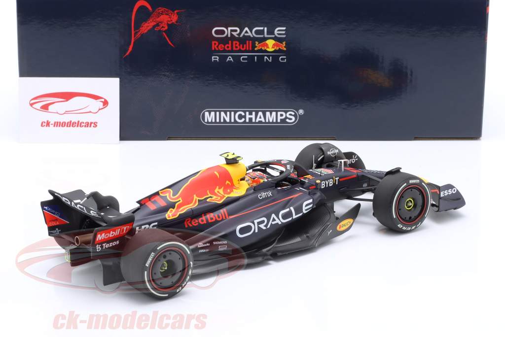 Sergio Perez Red Bull RB18 #11 2º Bélgica GP Fórmula 1 2022 1:18 Minichamps
