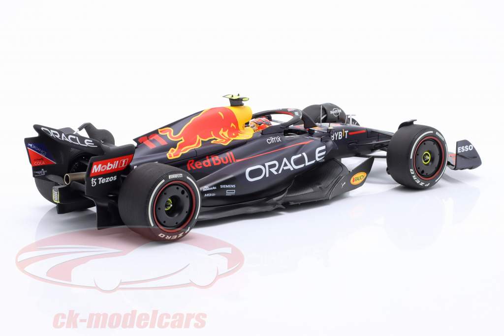 Sergio Perez Red Bull RB18 #11 2e België GP formule 1 2022 1:18 Minichamps