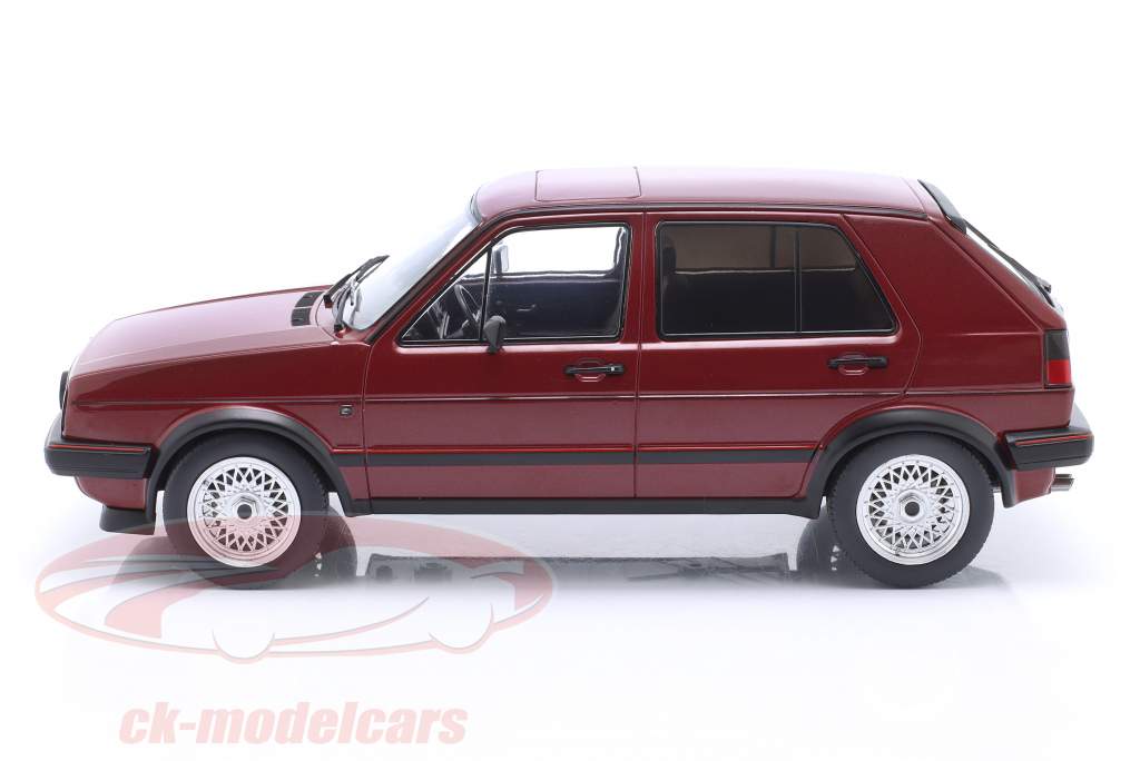 Volkswagen VW Golf 2 GTI Année de construction 1984 rouge foncé métallique 1:18 Model Car Group