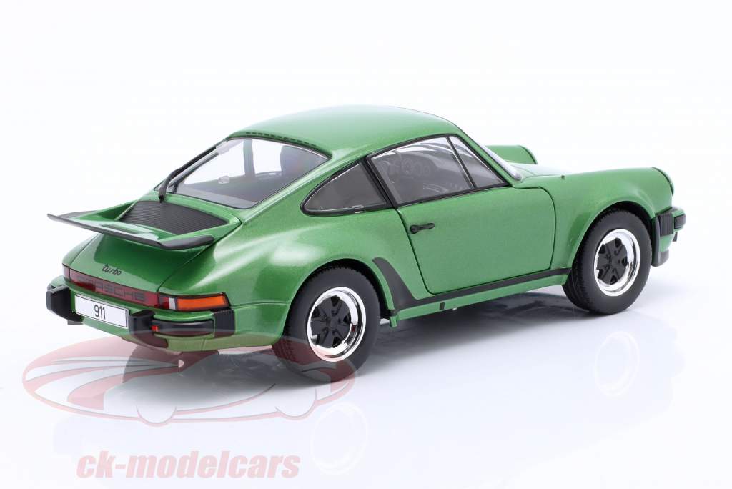 Porsche 911 (930) Turbo year 1974 green metallic 1:24 WhiteBox