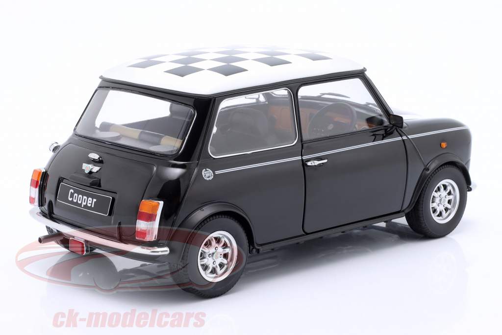Mini Cooper RHD checkered black / white 1:12 KK-Scale