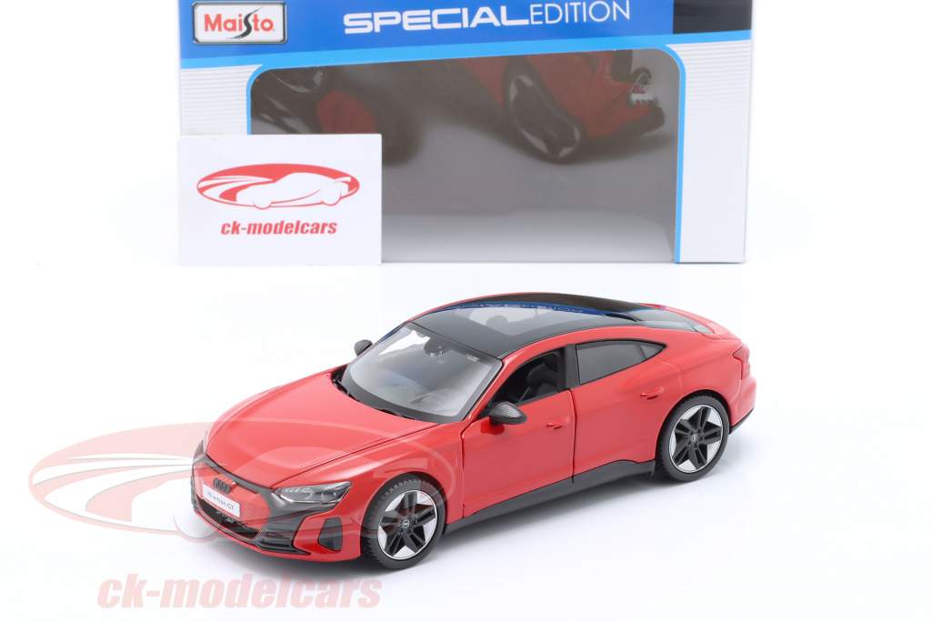 Audi RS e-tron GT Année de construction 2022 tango rouge 1:24 Maisto
