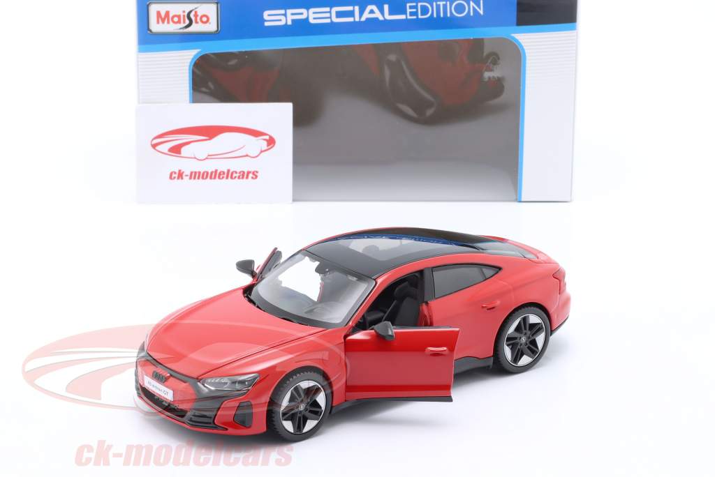 Audi RS e-tron GT year 2022 tango red 1:24 Maisto