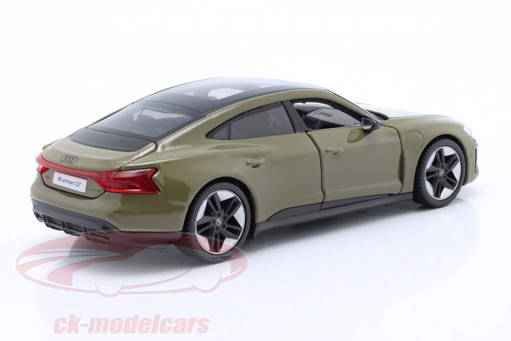 Audi RS e-tron GT Année de construction 2022 tactique vert 1:24 Maisto