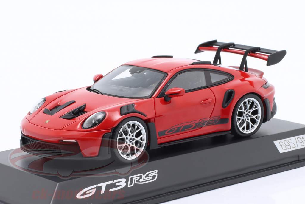 Porsche 911 (992) GT3 RS Año de construcción 2022 carmín 1:43 Spark