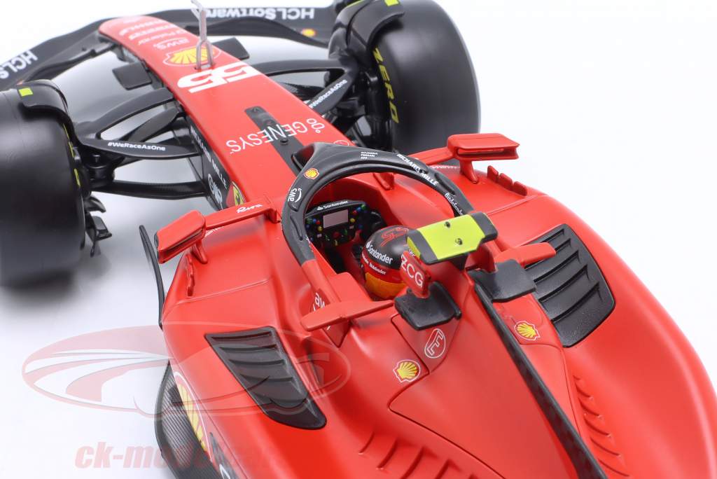 Carlos Sainz Jr. Ferrari SF-23 #55 fórmula 1 2023 1:18 Bburago