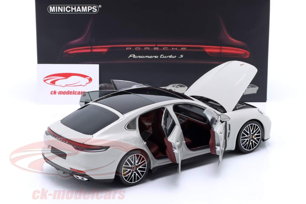 Porsche Panamera Turbo S Byggeår 2020 kridt 1:18 Minichamps