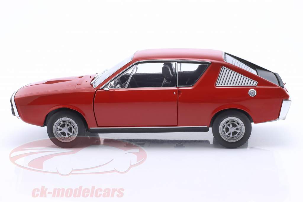 Renault 17 MK1 year 1976 red 1:18 Solido