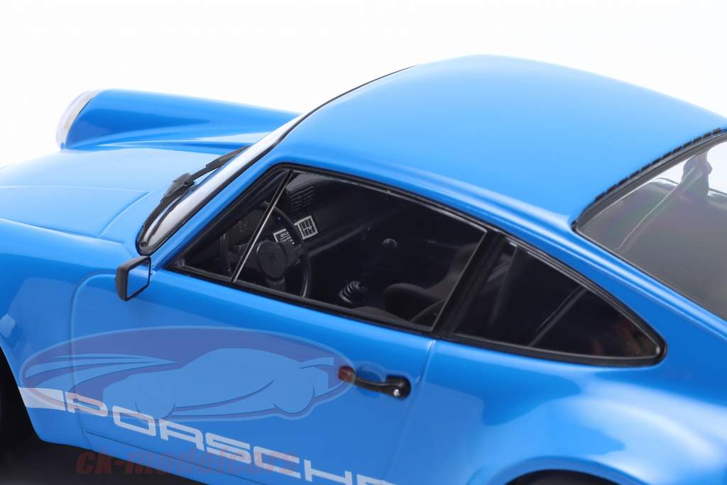 Porsche 911 Carrera 3.0 RSR steet version blå 1:18 WERK83