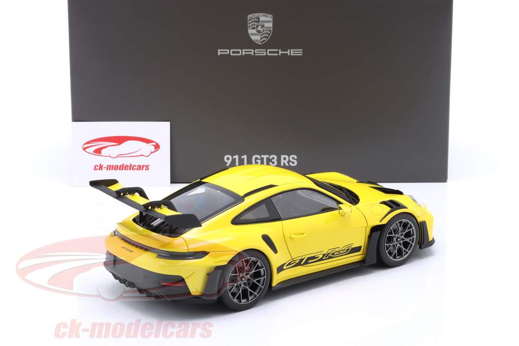 Porsche 911 (992) GT3 RS year 2022 racing yellow 1:18 Norev