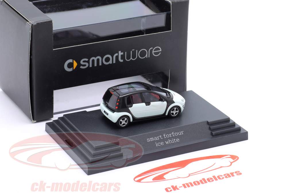Smart Forfour Construction year 2004 - 2006 white 1:87 Busch