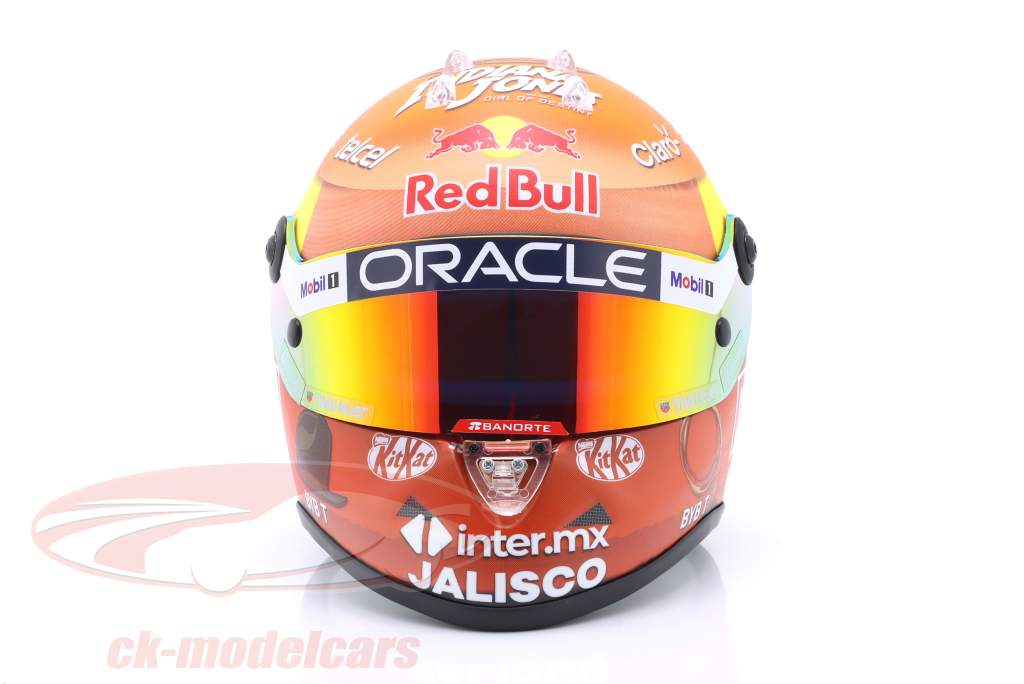 レッドブル 2021 ペレス1/2ヘルメット限定品 Perez redbull 1/2