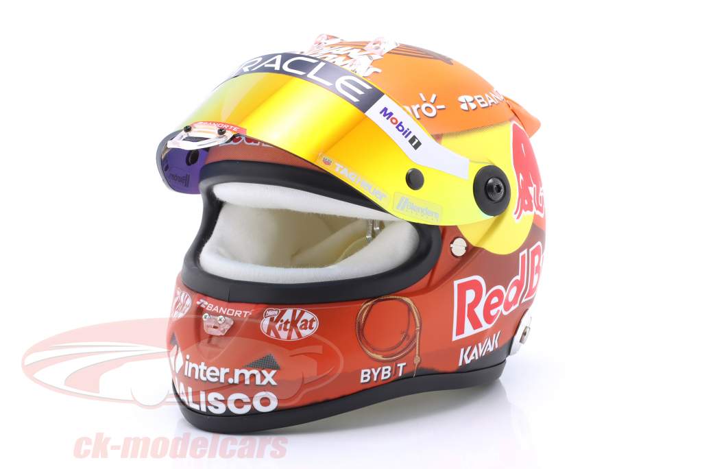Sergio Perez Red Bull Racing #11 Canada GP Fformule 1 2023 casque 1:2 Schuberth