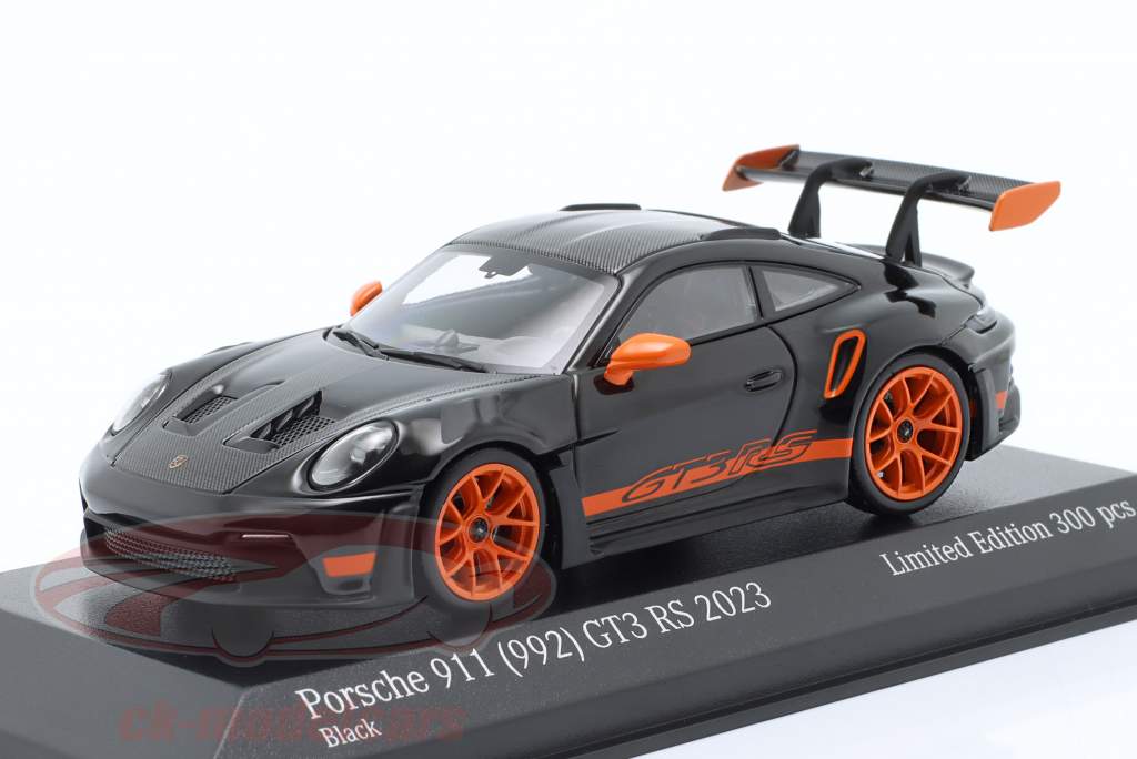 Porsche 911 (992) GT3 RS Weissach-Paket 2023 black / orange 1:43 Minichamps