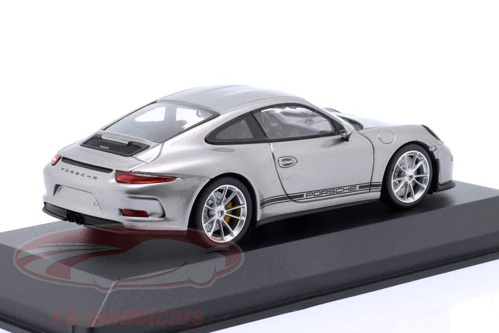 Porsche 911 (991) R 築 2016 銀 1:43 Minichamps