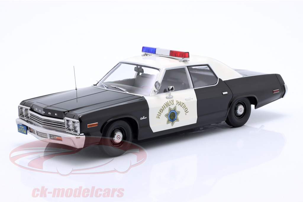 Dodge Monaco California Highway Patrol Byggeår 1974 sort / hvid 1:18 KK-Scale
