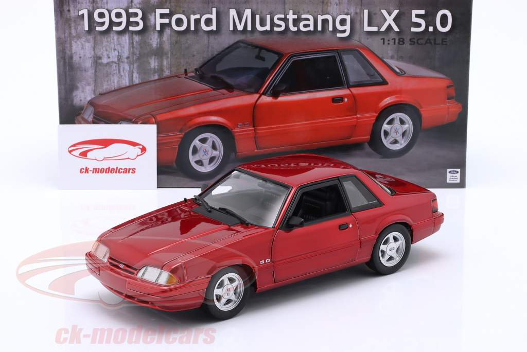 Ford Mustang 5.0 LX Année de construction 1993 electric rouge 1:18 GMP