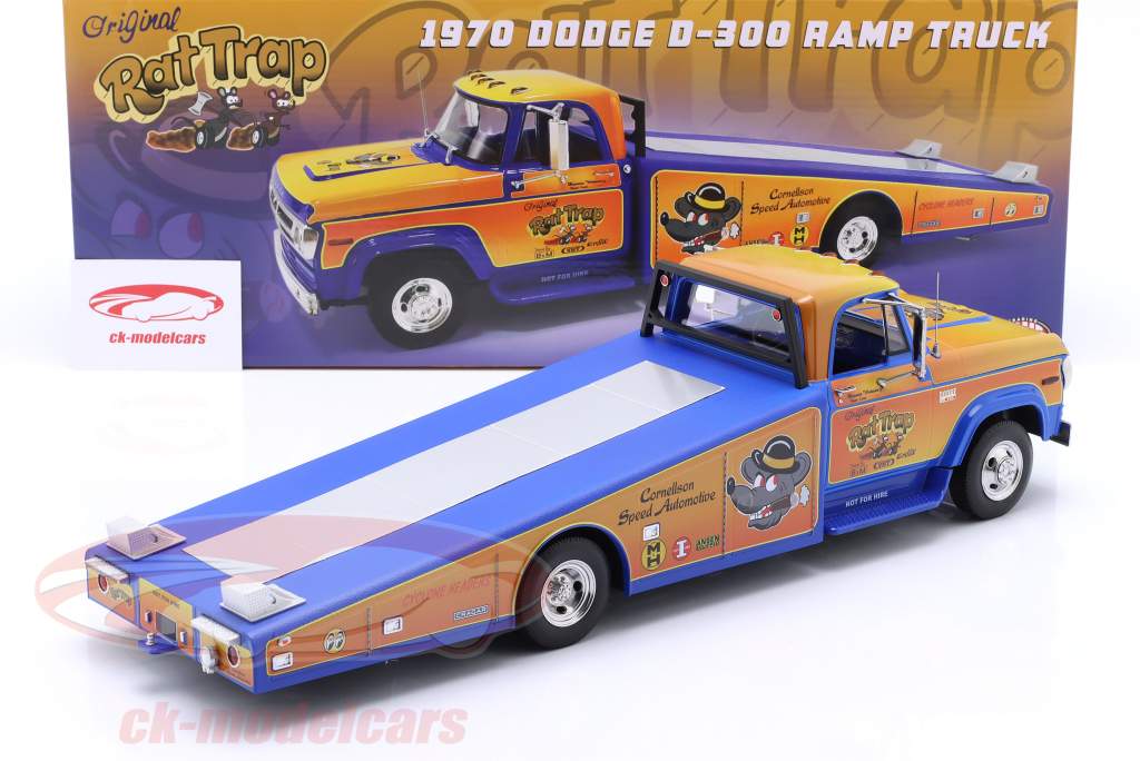 Dodge D300 Ramp Truck "Rat Trap" Baujahr 1970 orange / blau 1:18 GMP