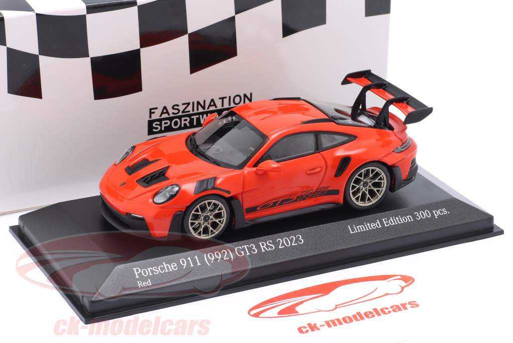 Porsche 911 (992) GT3 RS 2023 rojo / dorado llantas & decoración 1:43 Minichamps