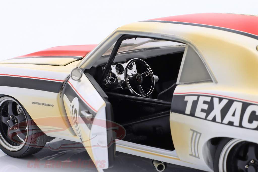 Chevrolet Camaro Texaco #18 建设年份 1969 白色的 / 红色的 1:18 GMP