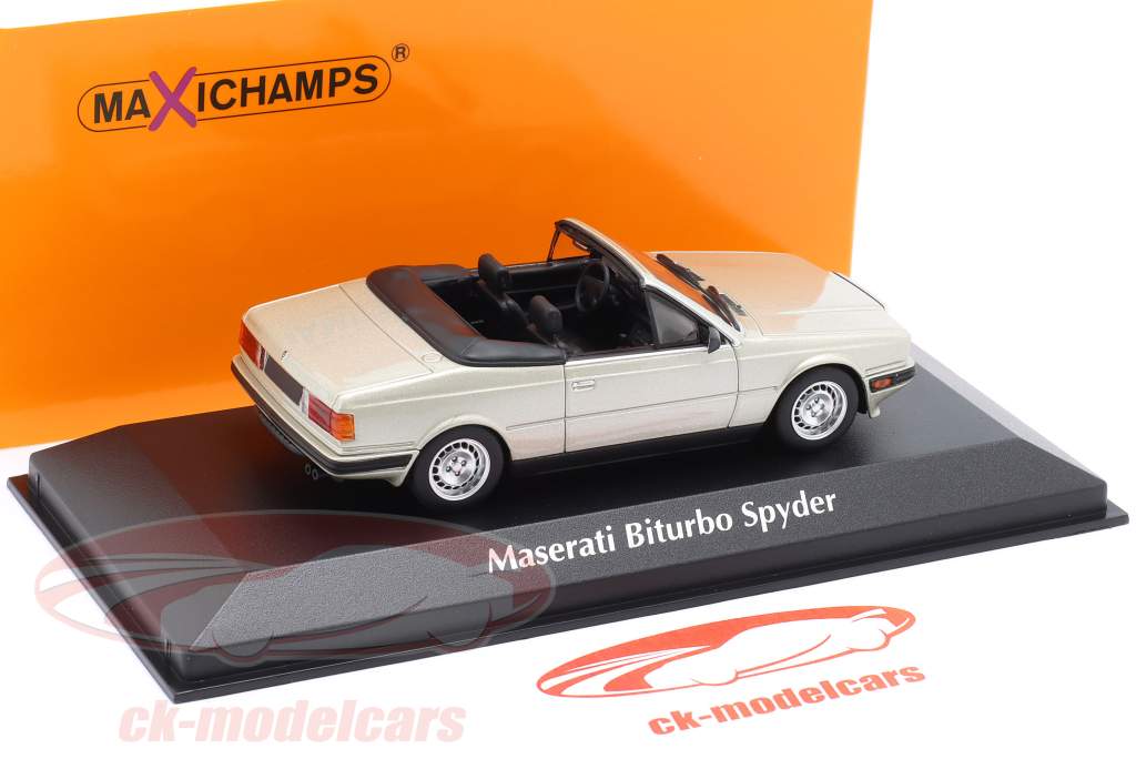 Maserati Biturbo Spyder 建設年 1984 銀 メタリックな 1:43 Minichamps