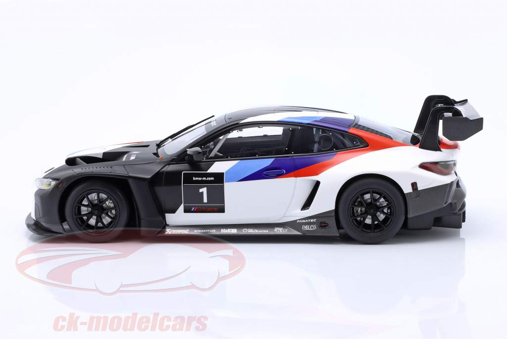 BMW M4 GT3 #1 Presentation Car 2021 BMW Motorsport 1:18 Minichamps