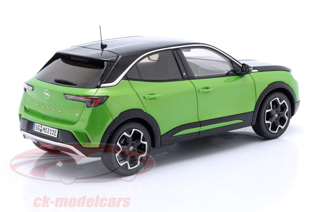 Opel Mokka E GS Line Byggeår 2021 grøn metallisk / sort 1:18 OttOmobile