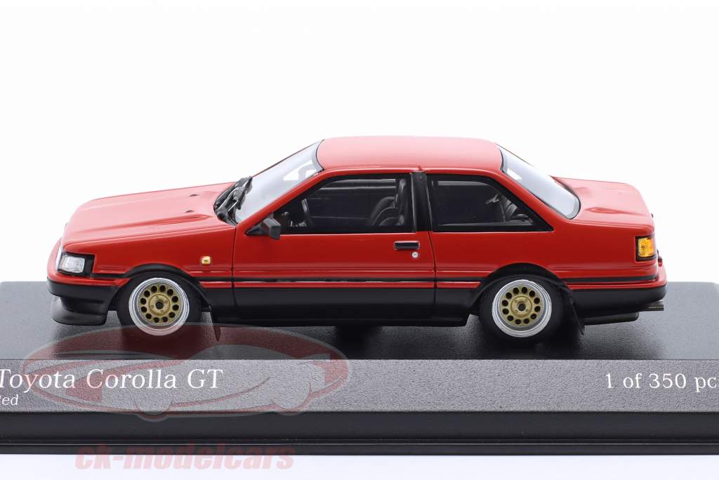 Toyota Corolla GT Año de construcción 1984 rojo 1:43 Minichamps