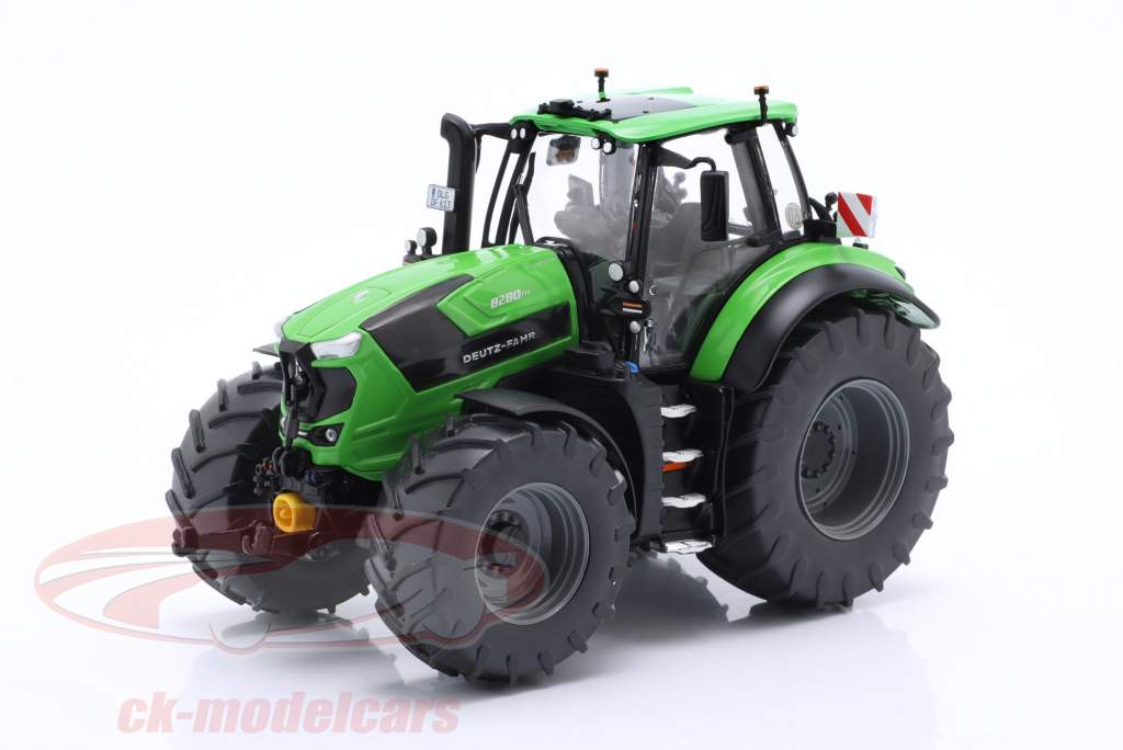 Deutz-Fahr 8280 TTV tractor groente 1:32 Schuco