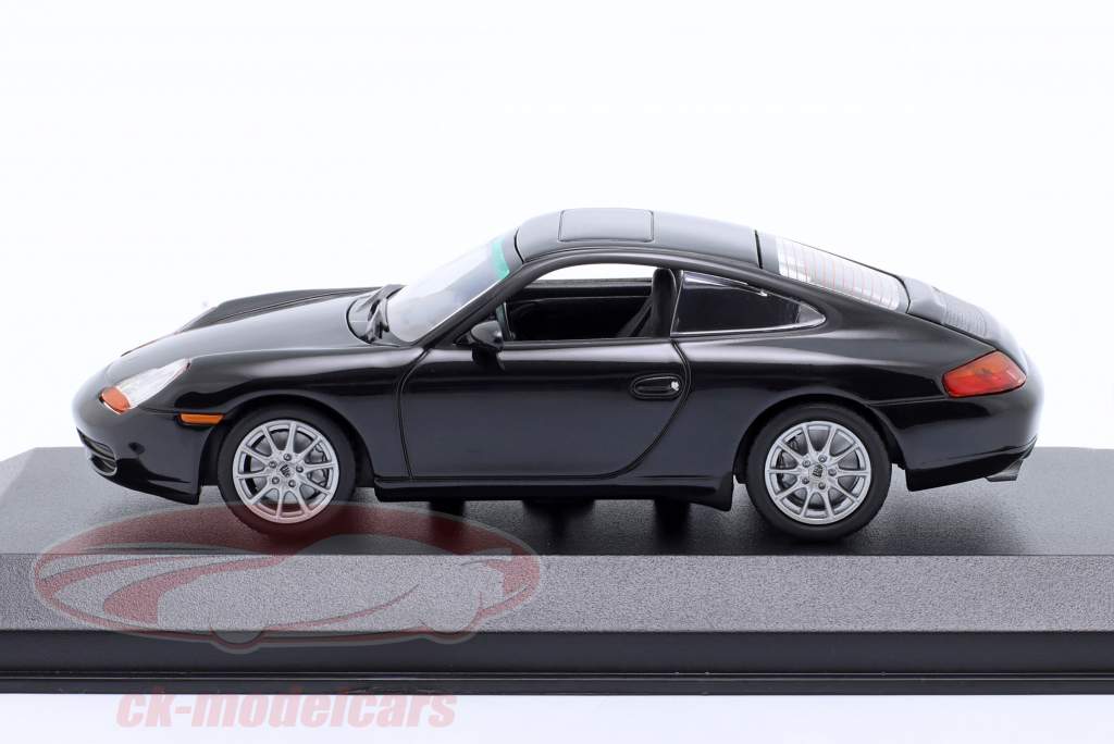 Porsche 911 (996) Год постройки 1998 черный металлический 1:43 Minichamps